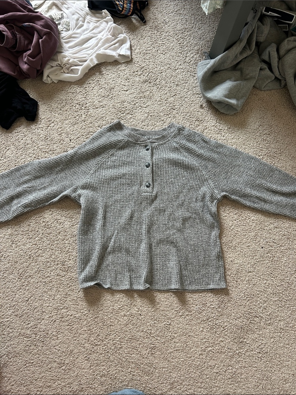 Old Navy Gray Waffle Henley Crew Sweater